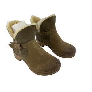 Dansko Brown Leather Shearling Lined Buckle Bootie Women's Size 9 Preowned